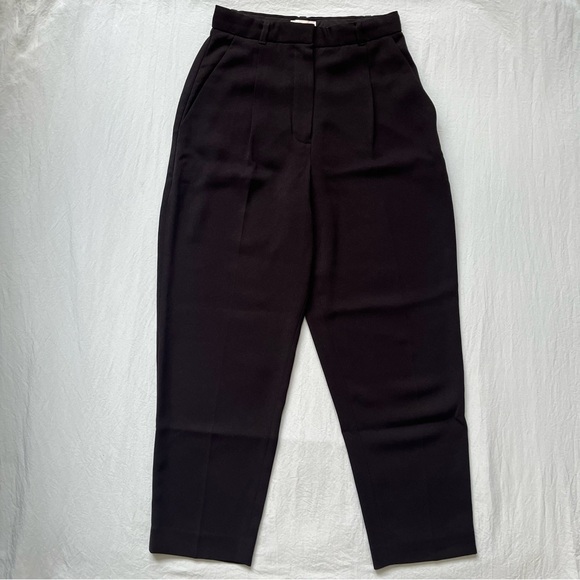 Wilfred Cropped Pleated Trousers in Black - Picture 3 of 12